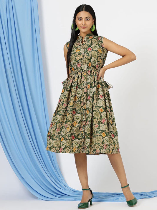 Sanjana Green Silk Tunic Top, Floral Print II Band Collar