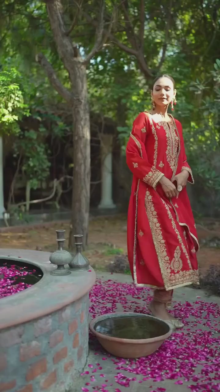 Indoori Silk Chanderi lined with mul mul and Salwar Set